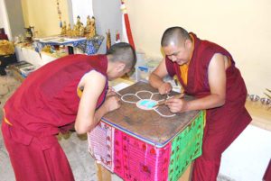 Mönche aus Tibet haben im Café Lebenslust Station gemacht.                                                                        