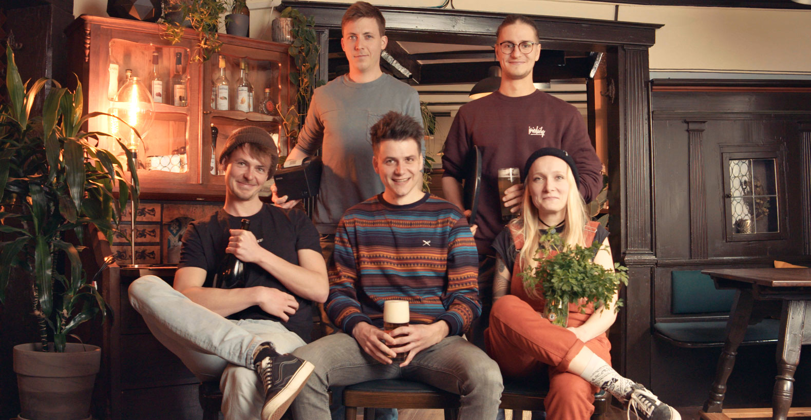 Von links: Johannes und Stefan Keitel, Oliver Götz sowie Florian und Lina Schmalbach sind „Format F“. Foto: Privat