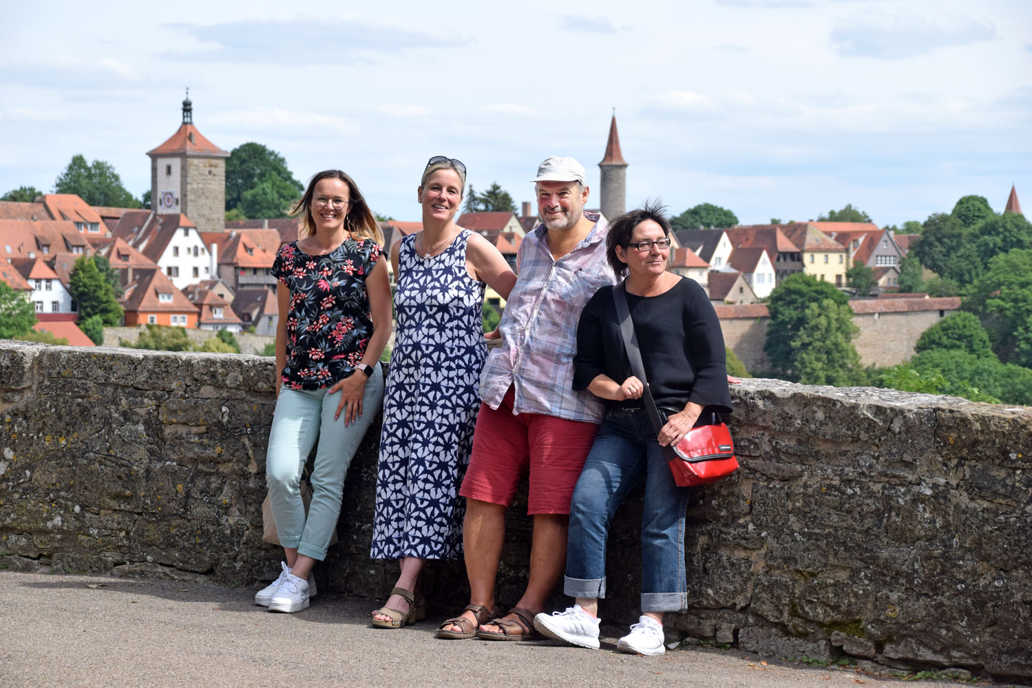 Von rechts: Claudia Brand, Daniel Weber, Ina Elser und Elena Kandert bilden den Vorstand des Vereins Rothenburger Gästeführer. Dazu gehört auch Tanja Benz, die nicht auf dem Foto ist